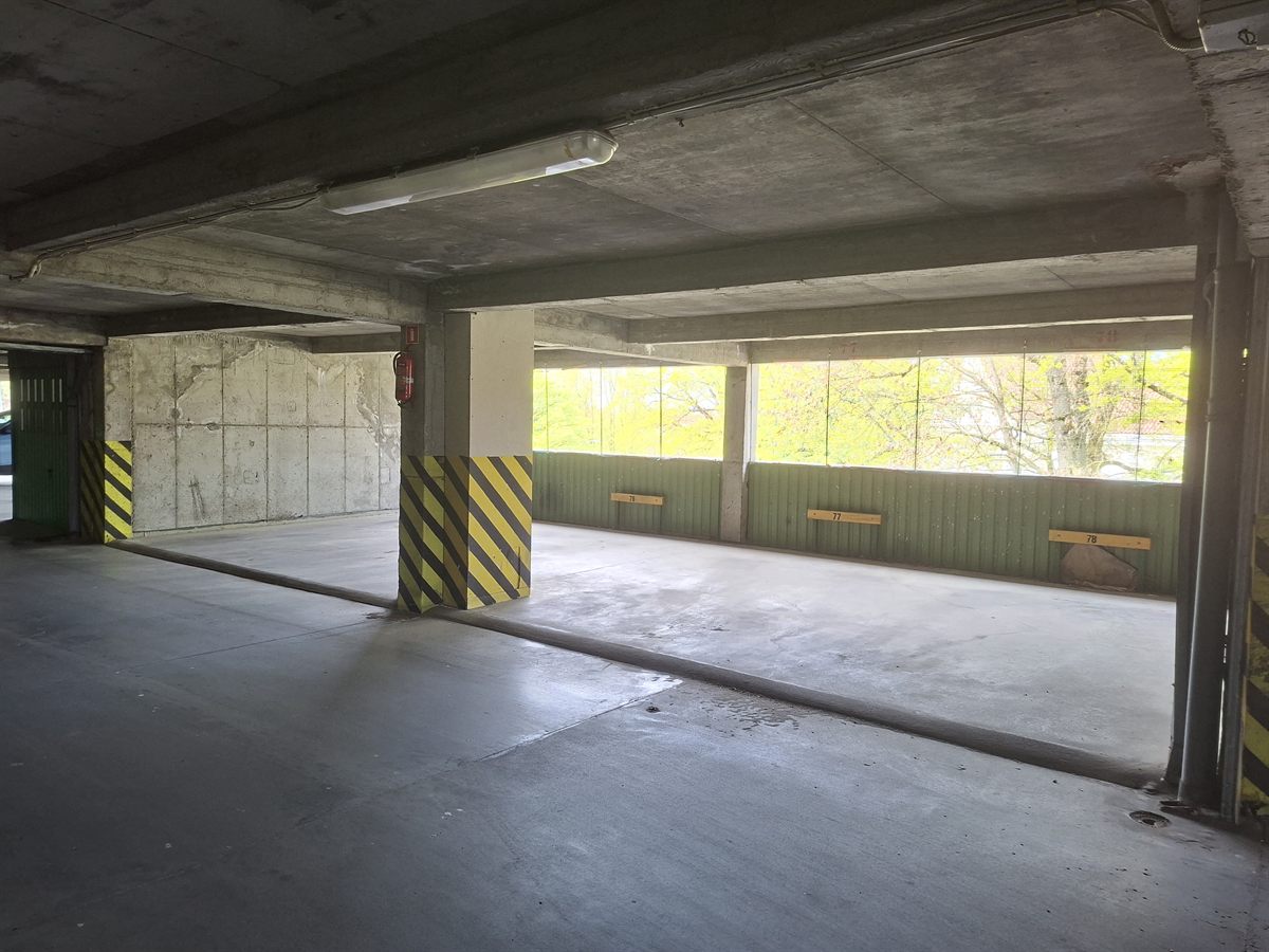 Otwarte miejsce parkingowe na wynajem w Kołobrzegu